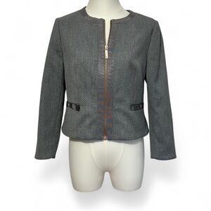 Ted Baker Gray Textured Floral Lined Cropped Blazer with bow detail – Size 2